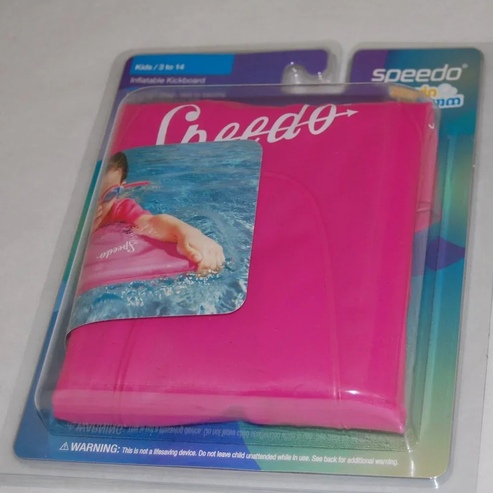 NWT Speedo Inflatable Kickboard, Ages 3-14